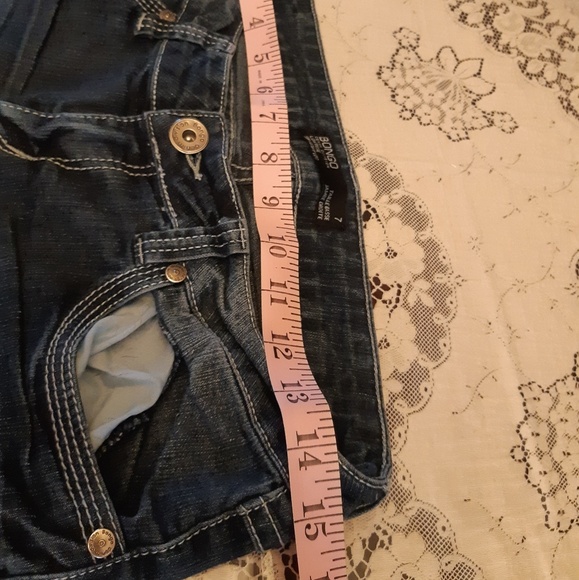 Bongo Stright Leg Distressed Jean's Size 7 - Picture 5 of 7